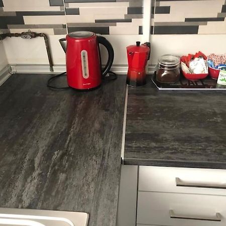 “Apartamento Moderno Y Acogedor Madrid Luaran gambar