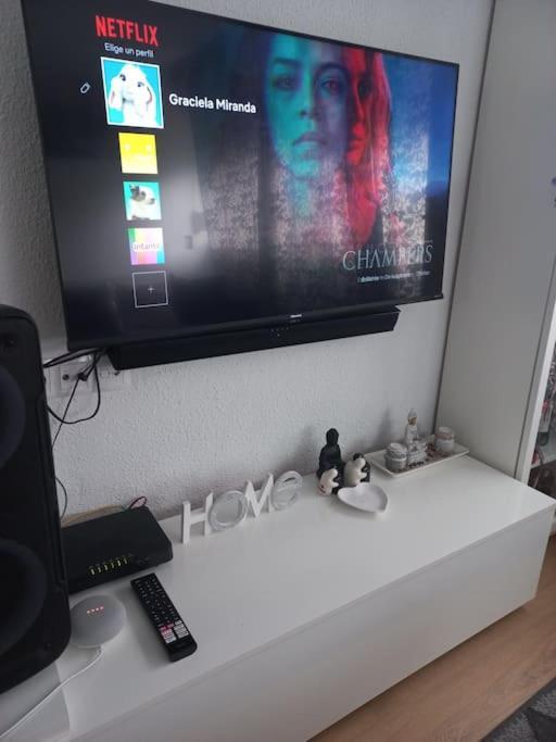“Apartamento Moderno Y Acogedor Madrid Luaran gambar
